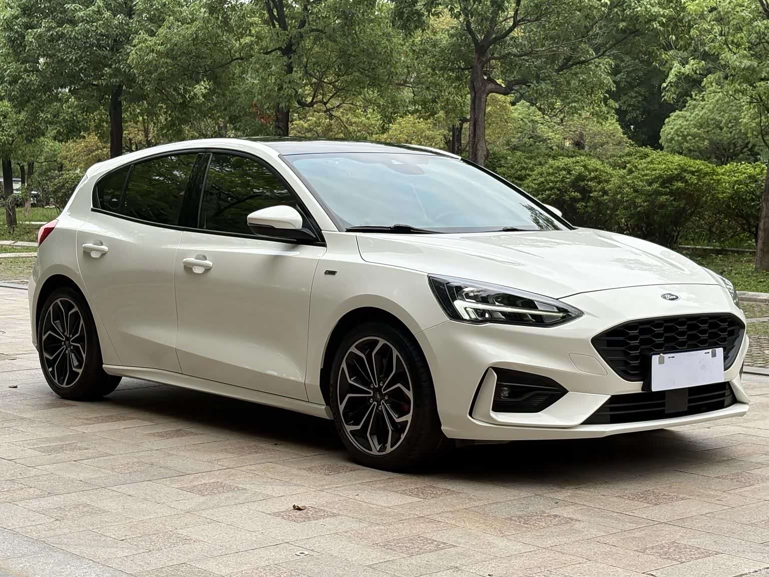 Ford Focus, 2022 3