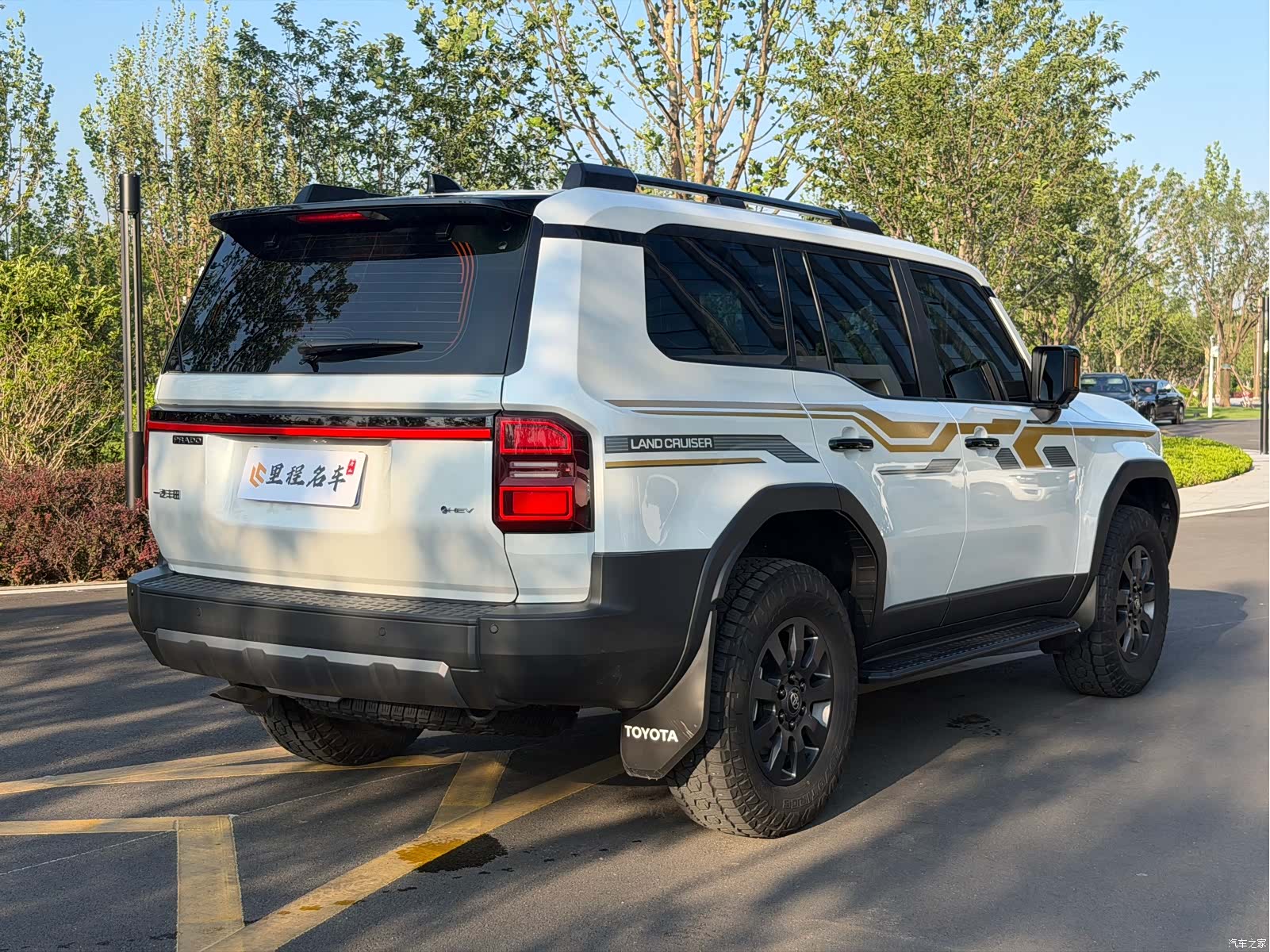 Toyota Prado, 2026 все фото