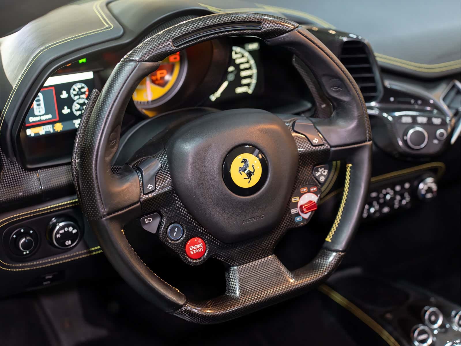 Ferrari 458, 2012 9