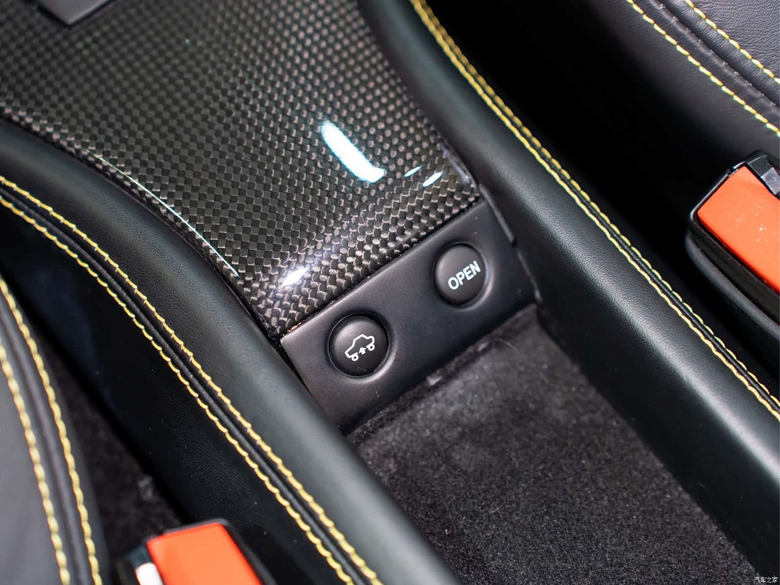 Ferrari 458, 2012 15
