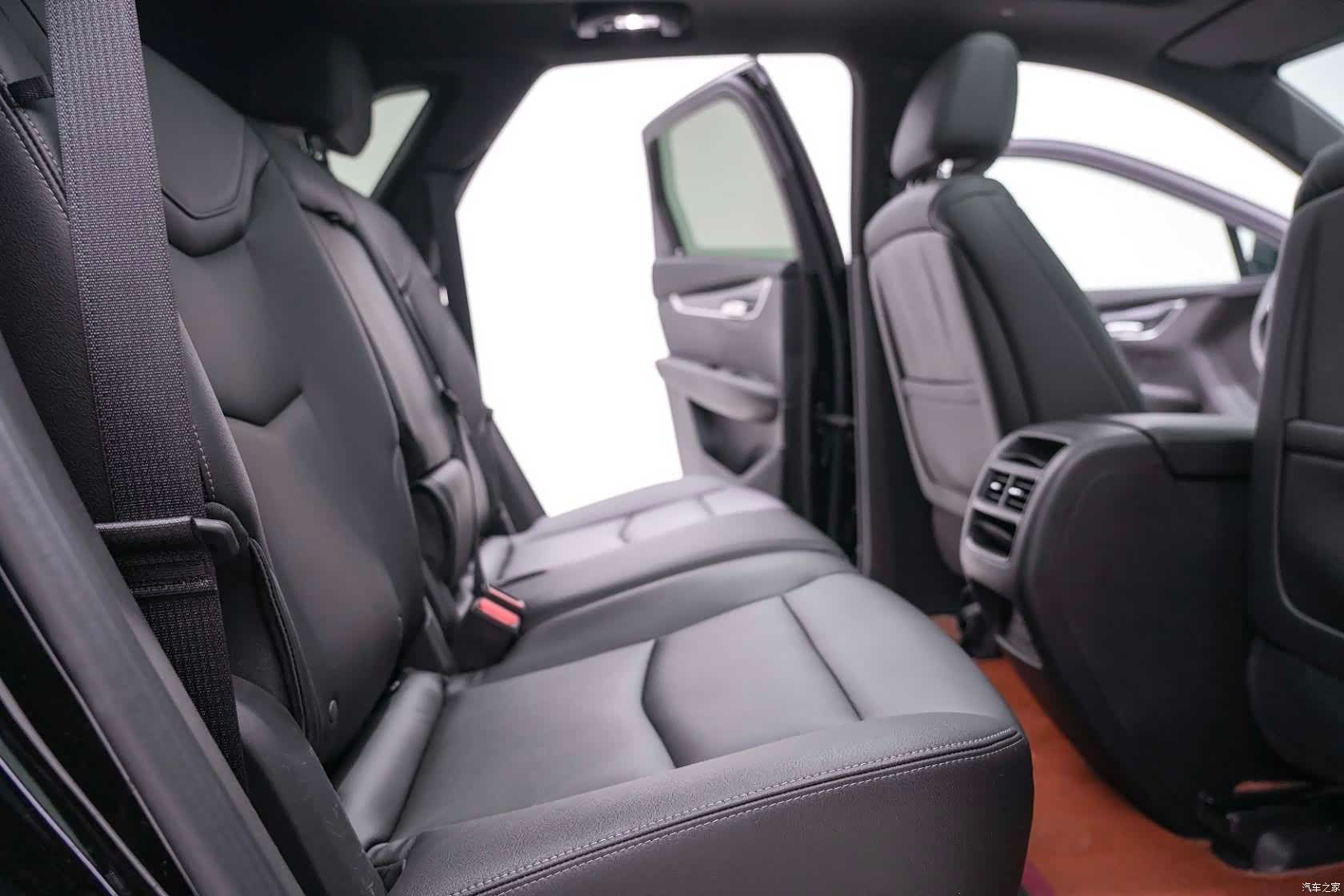 Cadillac XT5, 2021 24