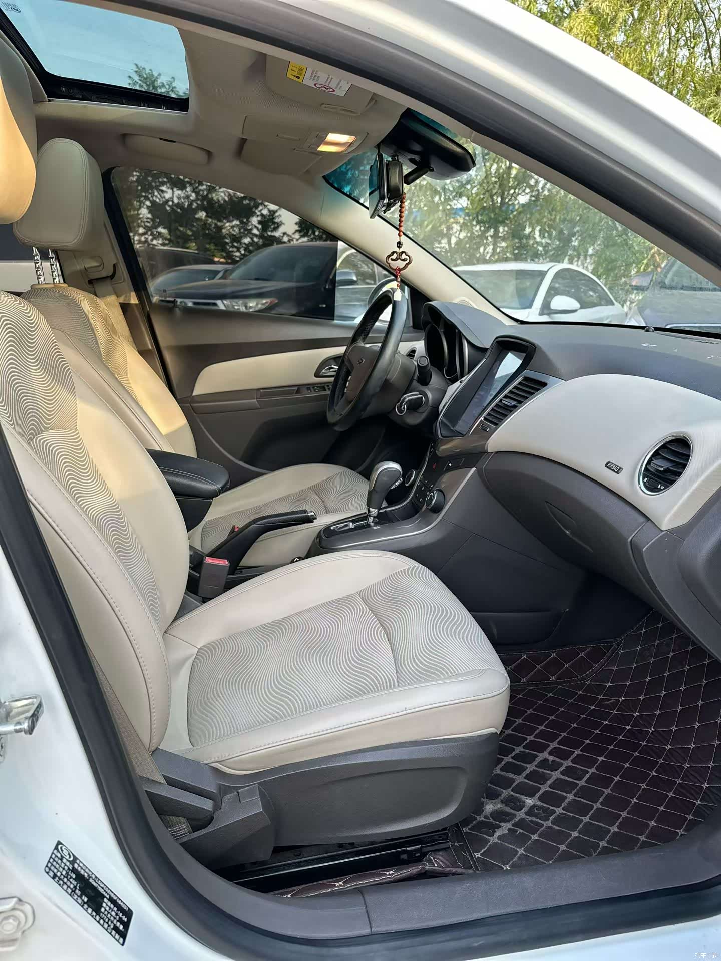 Chevrolet SE, 2016 8