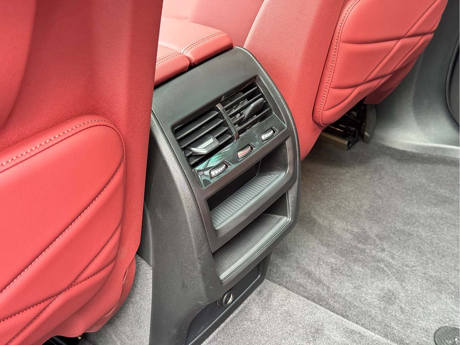 BMW X5, 2025 17