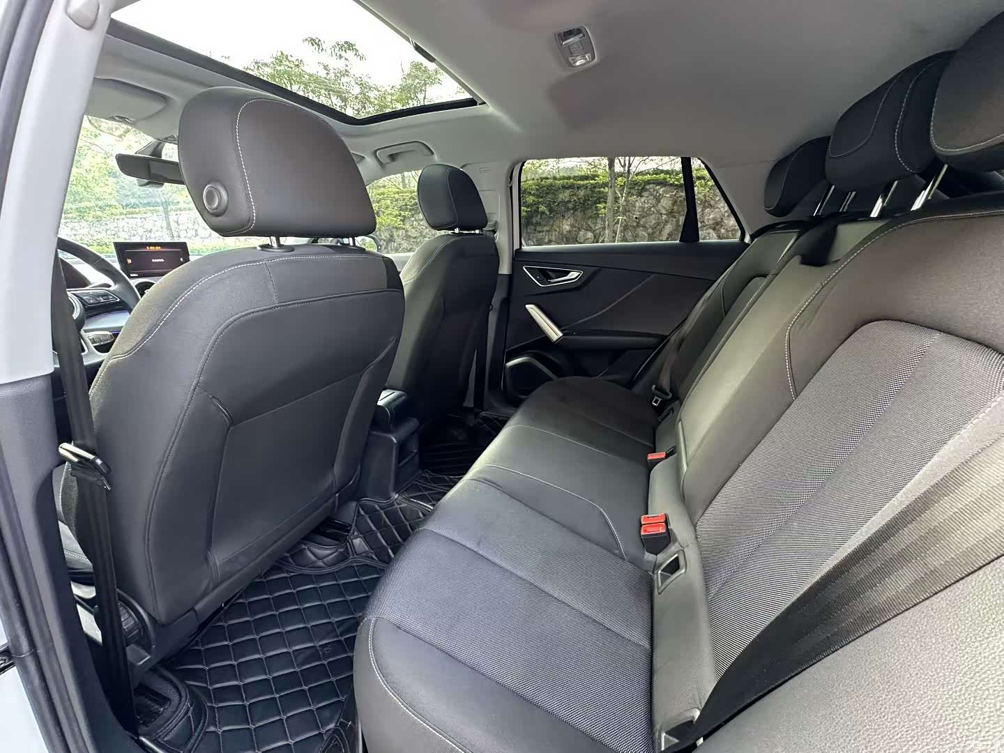Audi Q2L, 2020 4