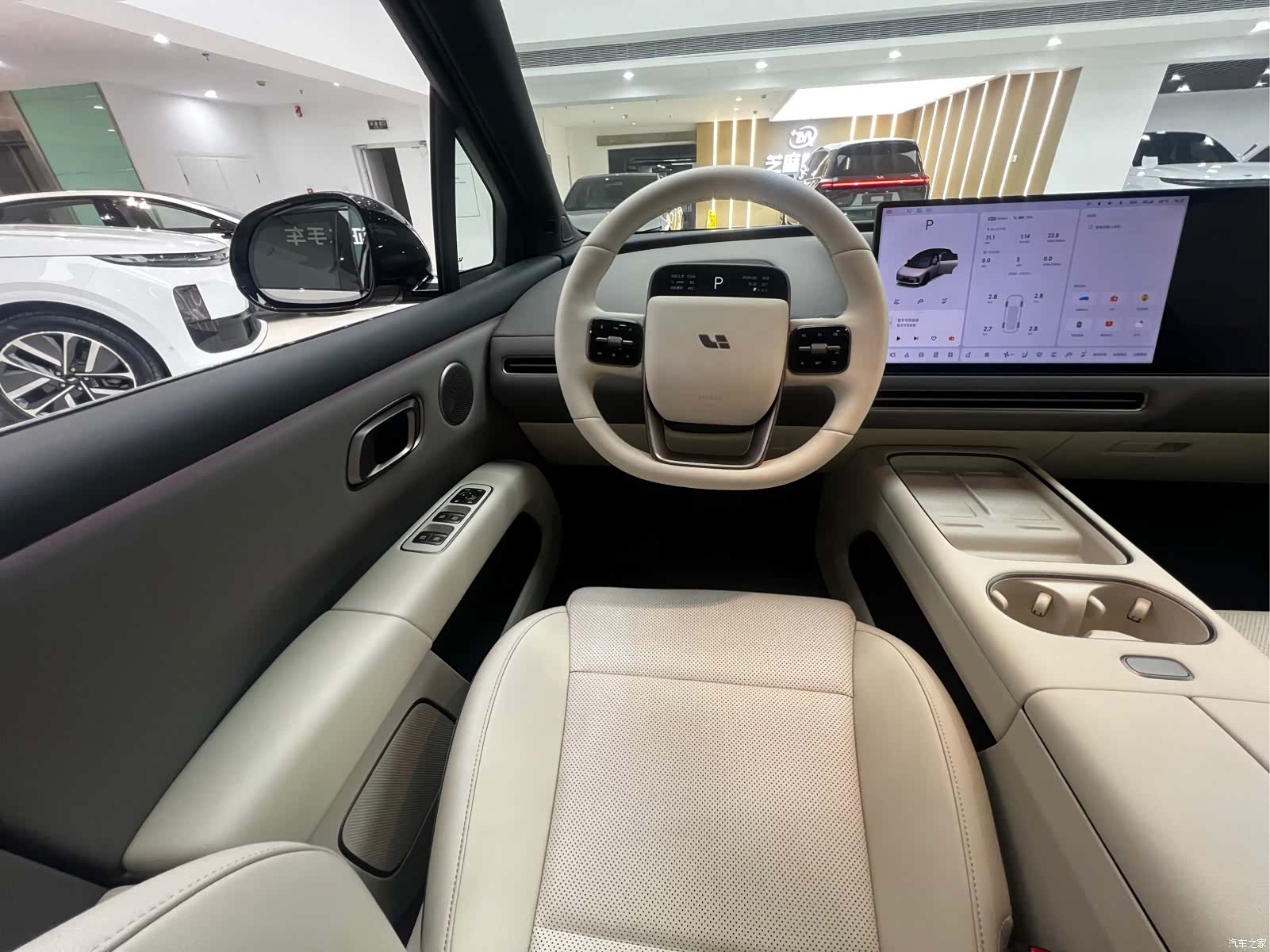Li Auto i6, 2025 11