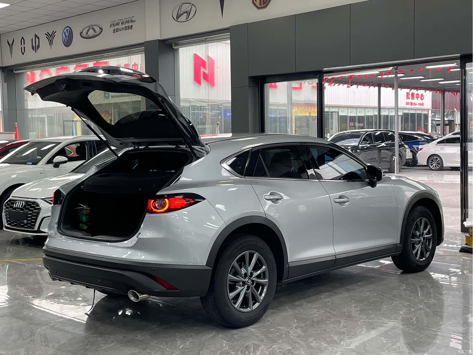 Mazda CX-4, 2021 16