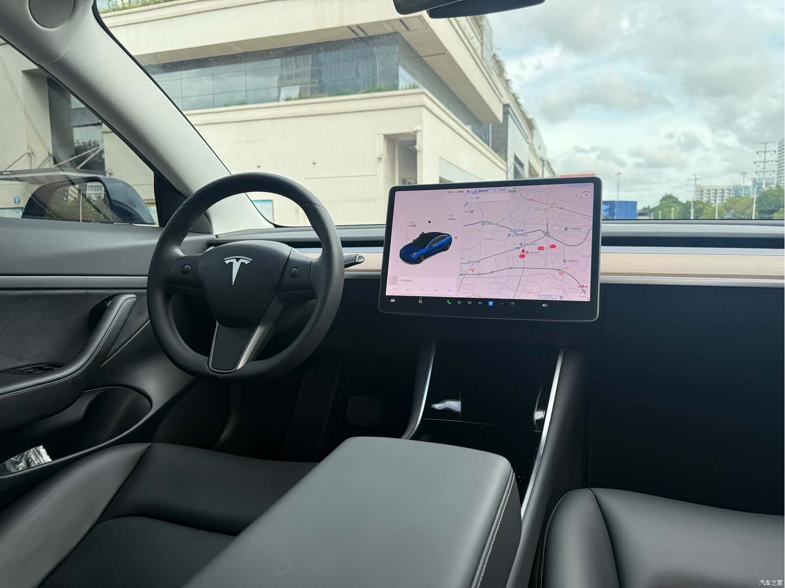 Tesla Model 3, 2020 7