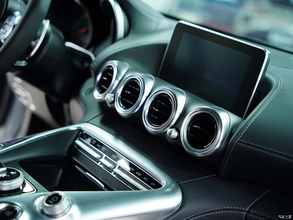 MG AMG, 2016 42
