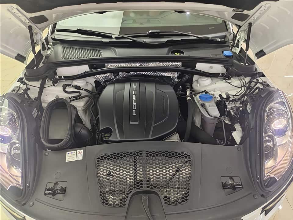 Porsche Macan Porsche Macan