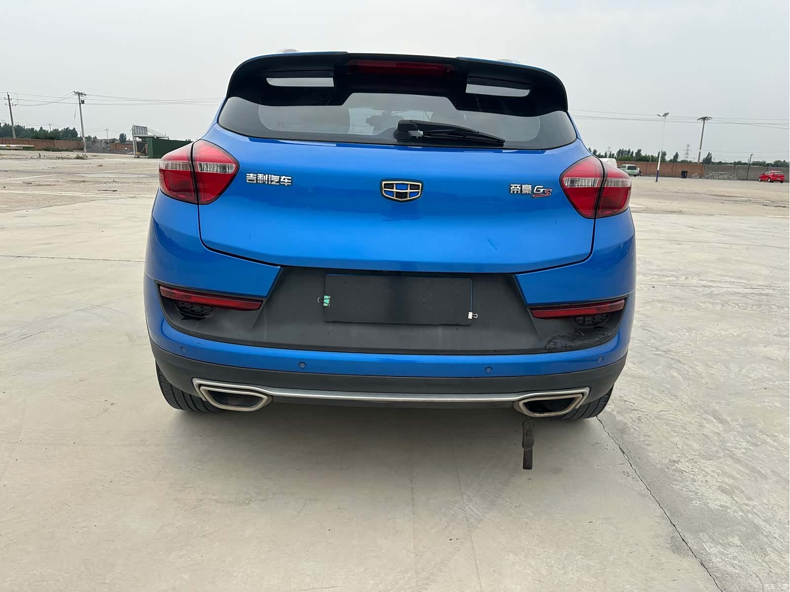 Geely Emgrand, 2017 13
