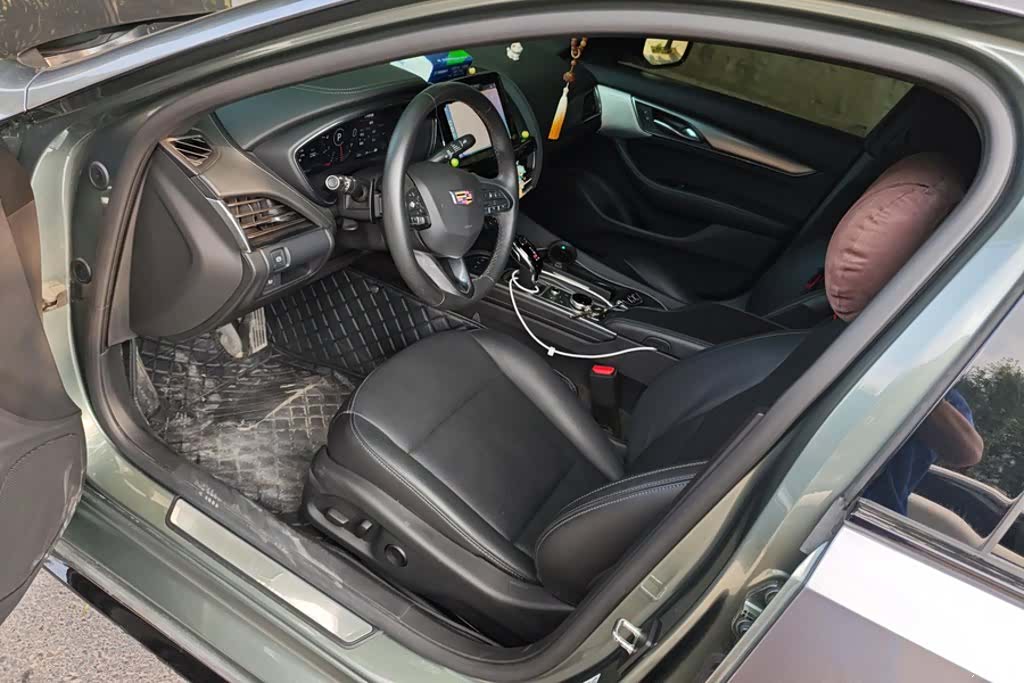 Cadillac CT5, 2024 9