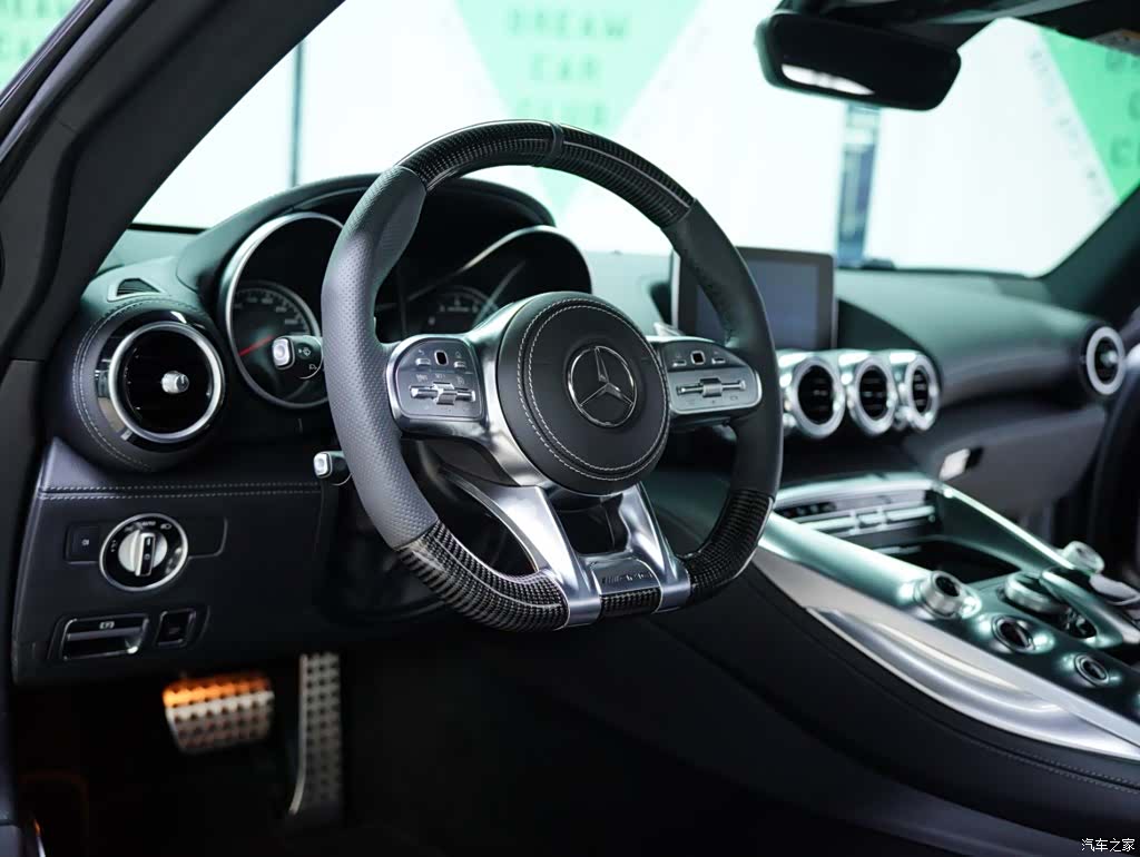 MG AMG, 2016 33