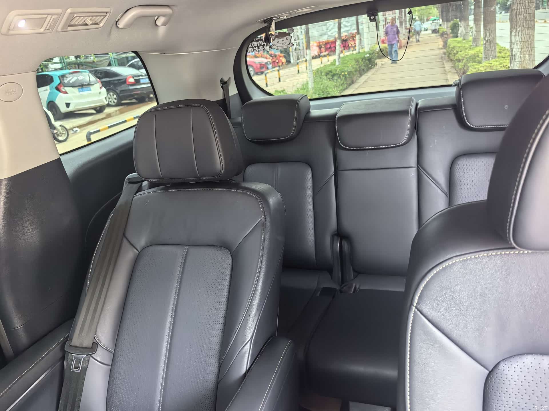 Trumpchi M8, 2023 11