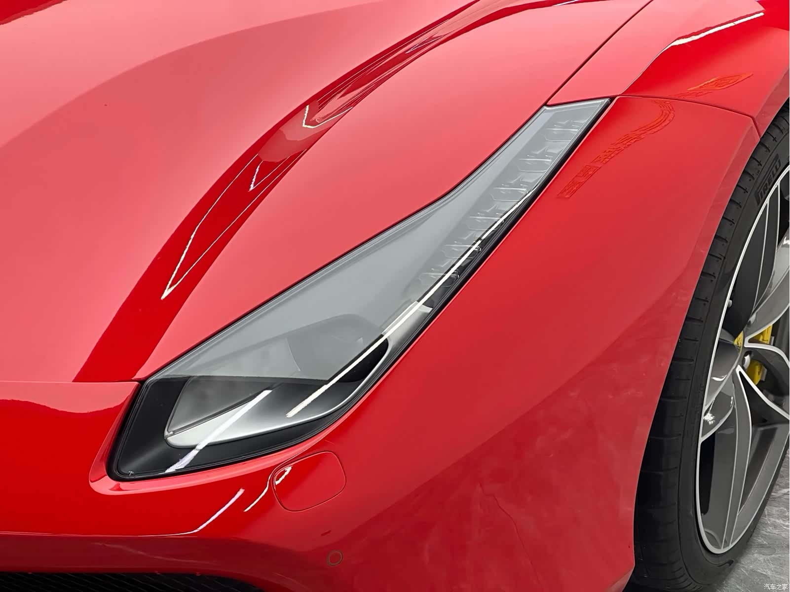 Ferrari 488, 2017 19