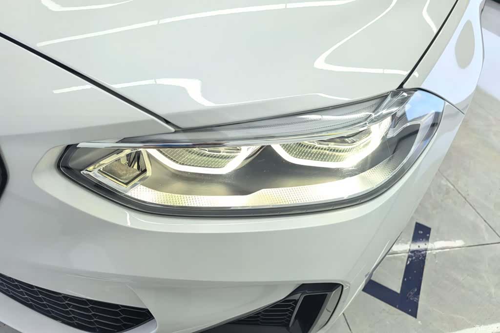 BMW 1 Series, 2022 все фото