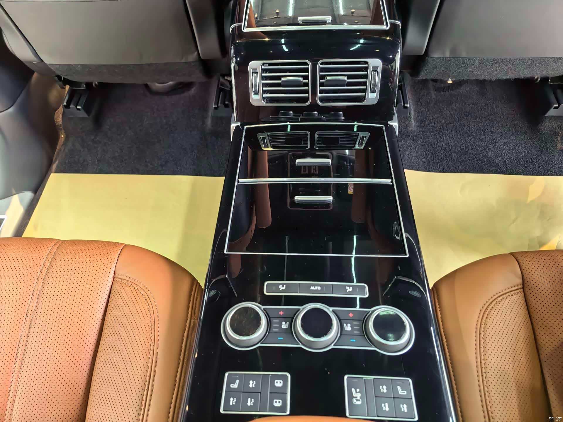Land Rover Range Rover, 2019 11