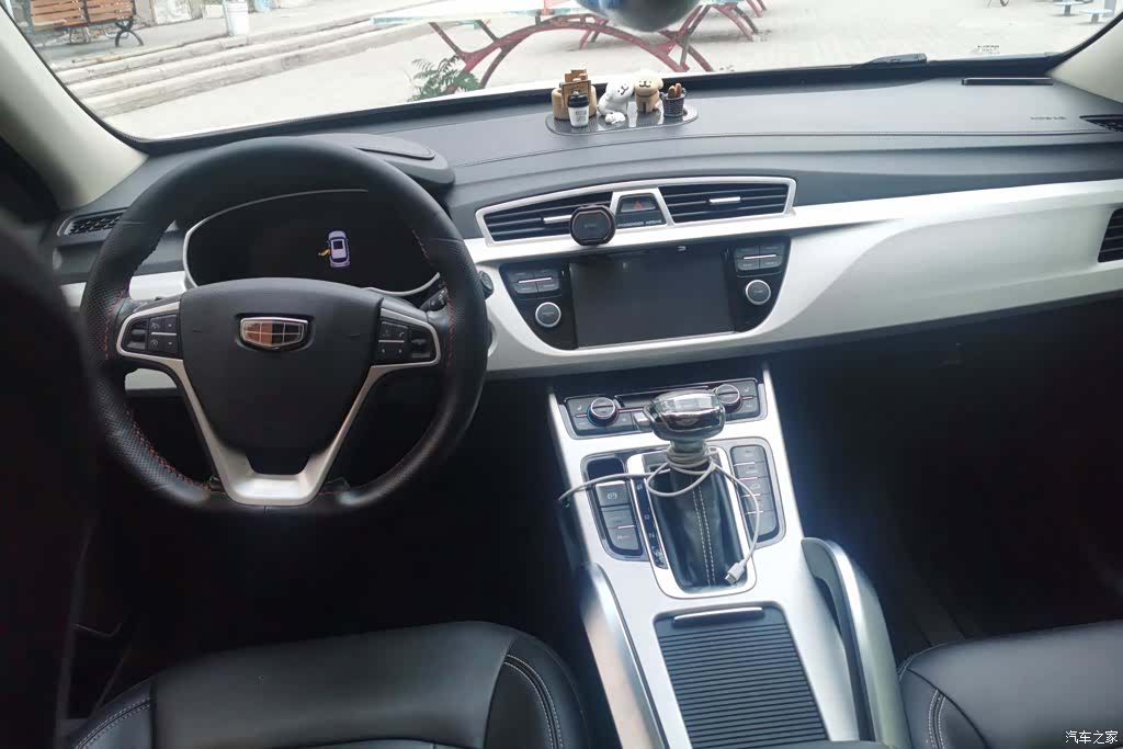 Geely Boyue, 2019 12