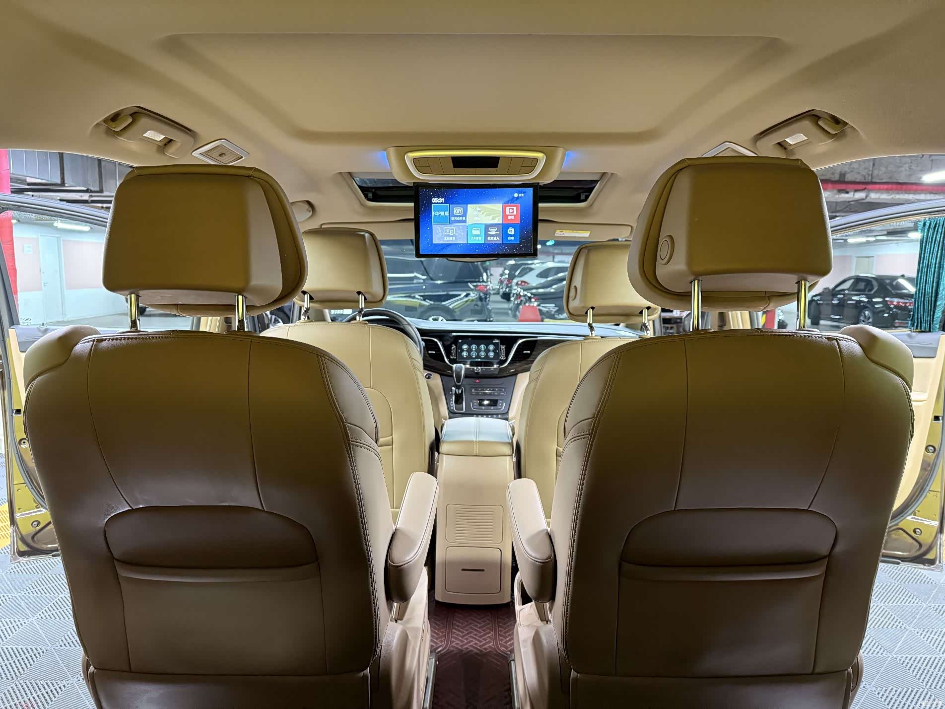 Buick GL8, 2019 33