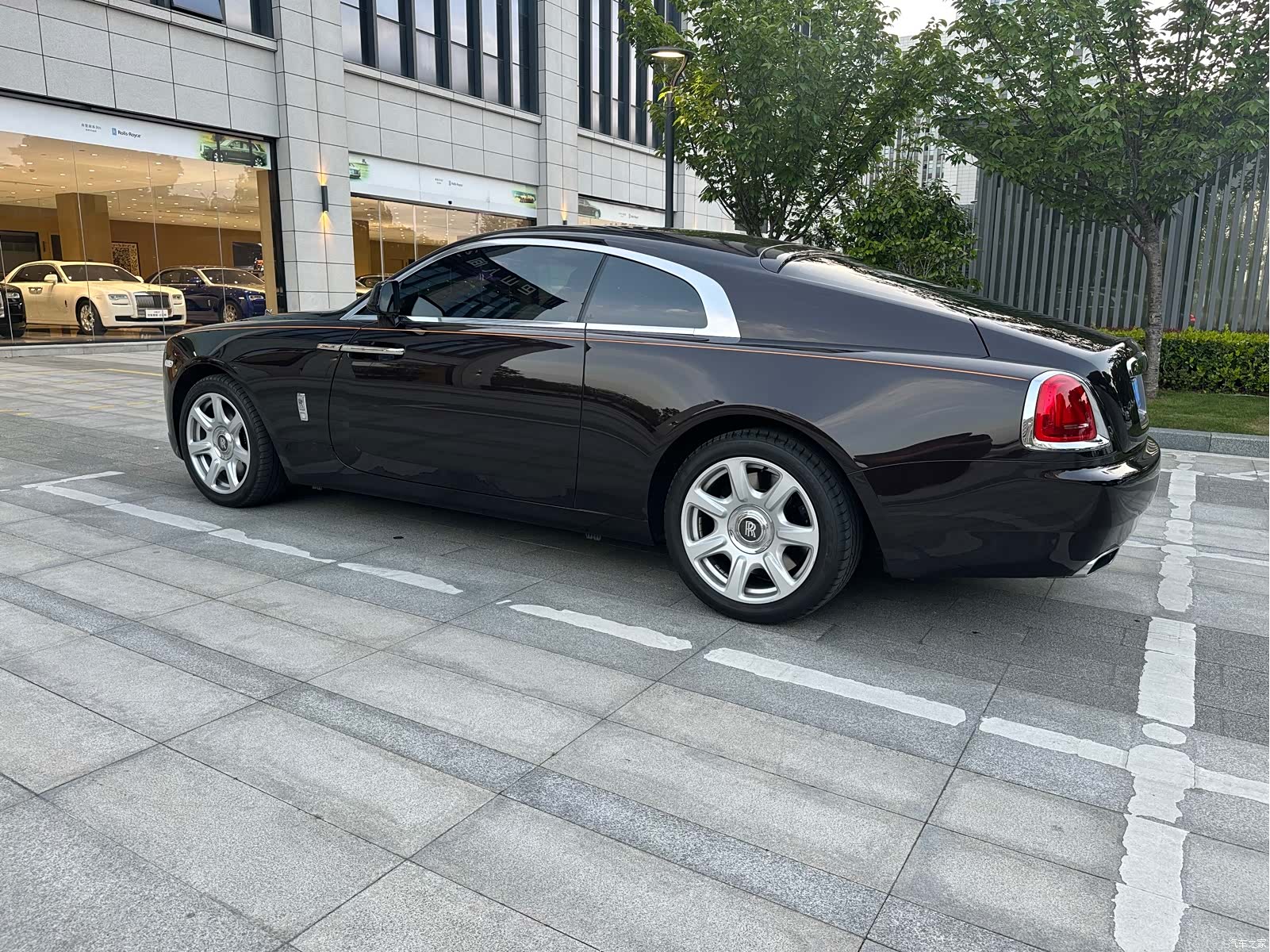 Rolls-Royce Wraith, 2018 3