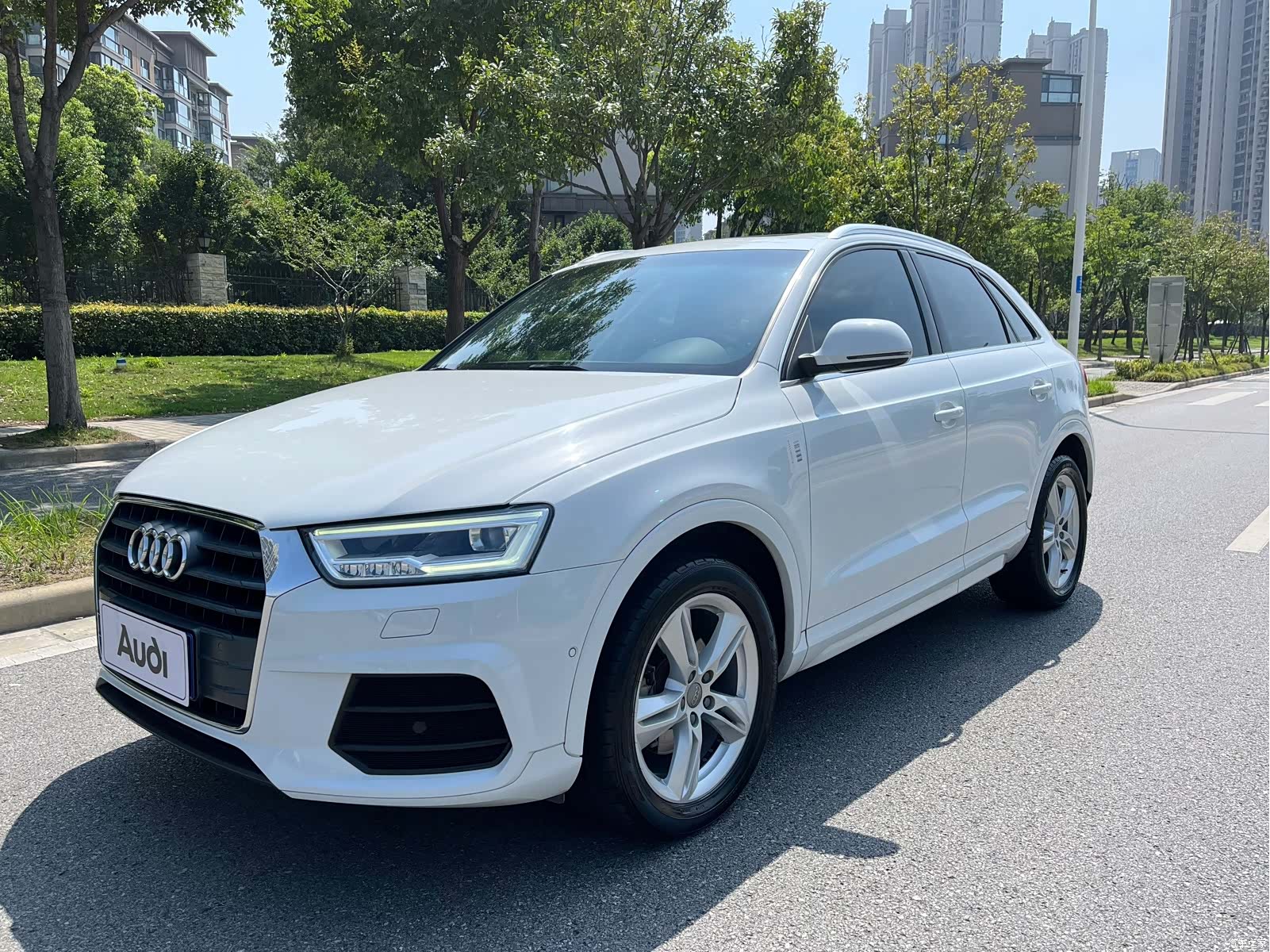 Audi Q3, 2017 1