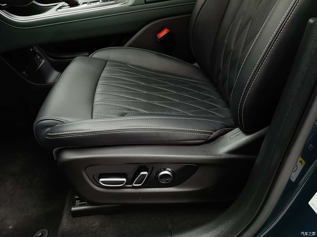 Trumpchi GS8, 2021 20