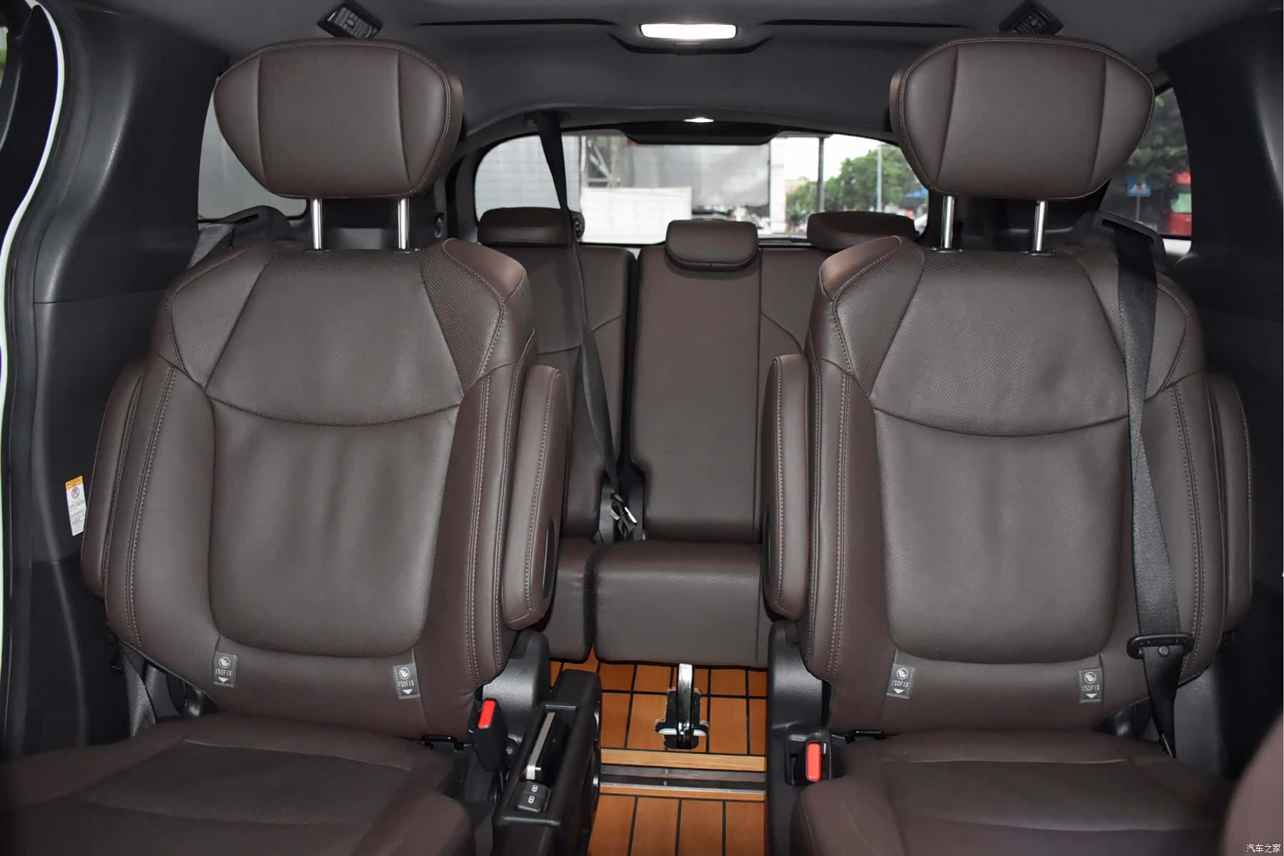 Toyota Sienna, 2022 10