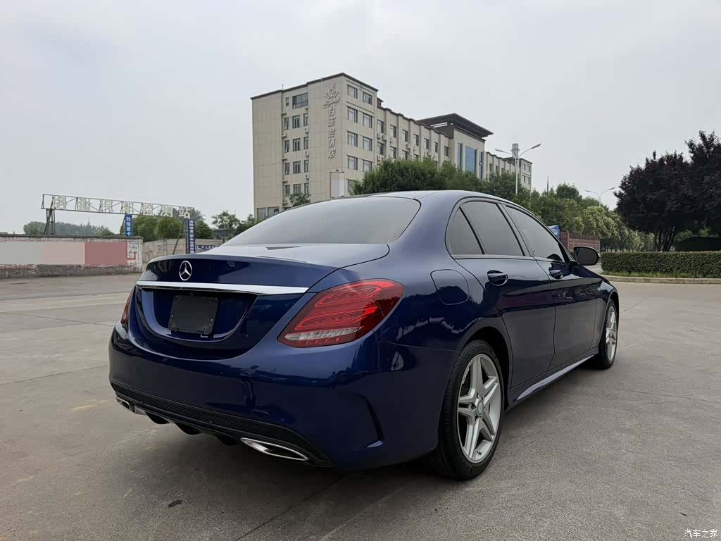 Mercedes-Benz C-Class, 2015 9