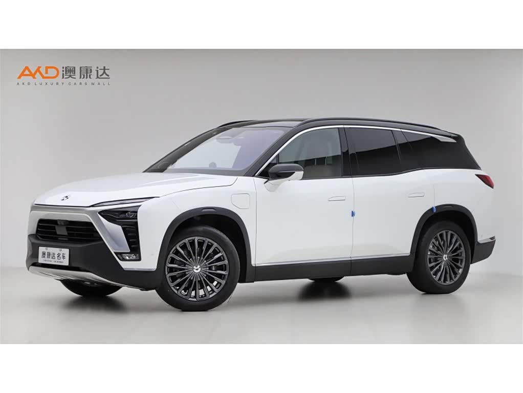 NIO ES8