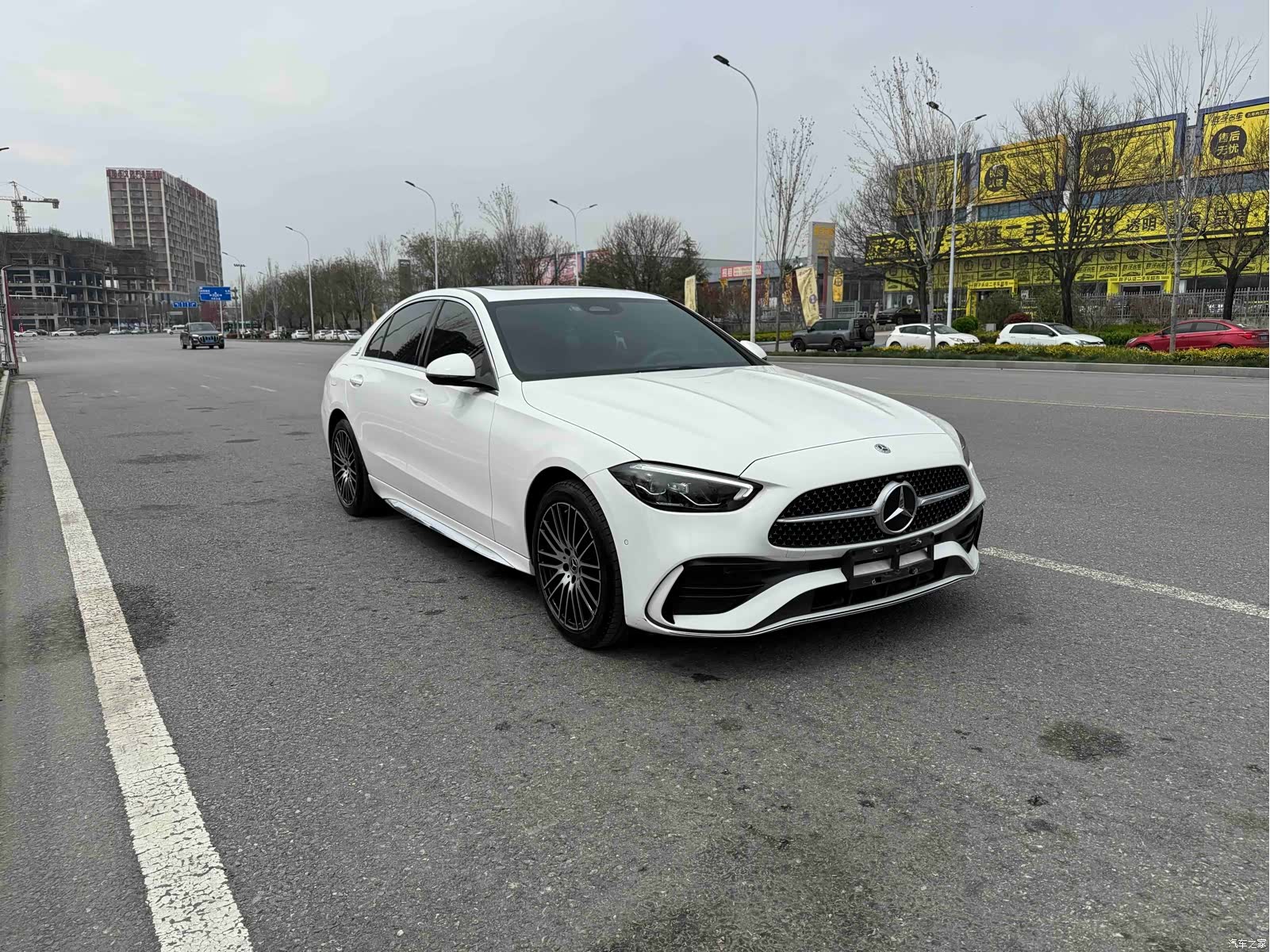 Mercedes-Benz C-Class, 2023 3