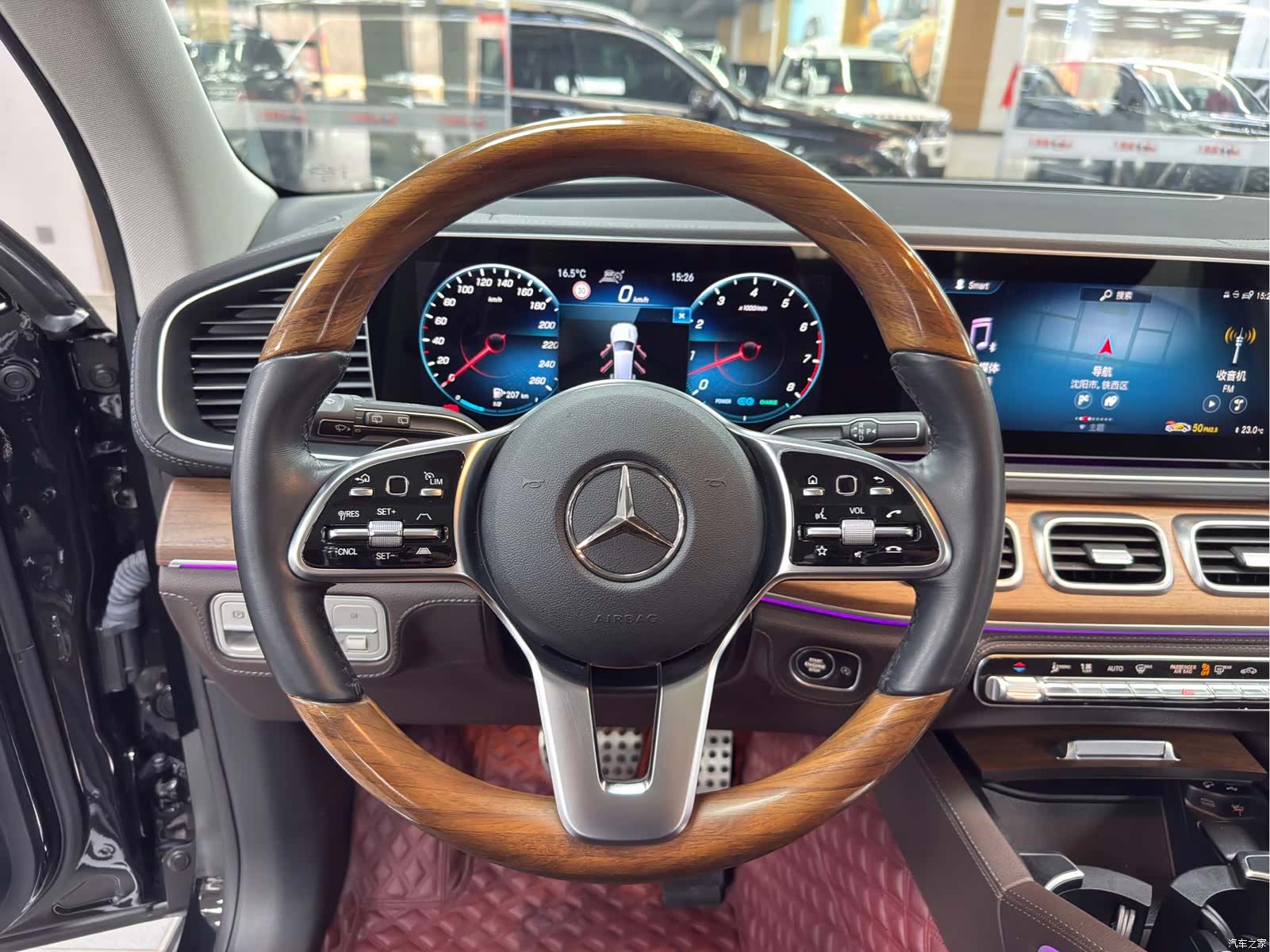 Mercedes-Benz GLS, 2022 8