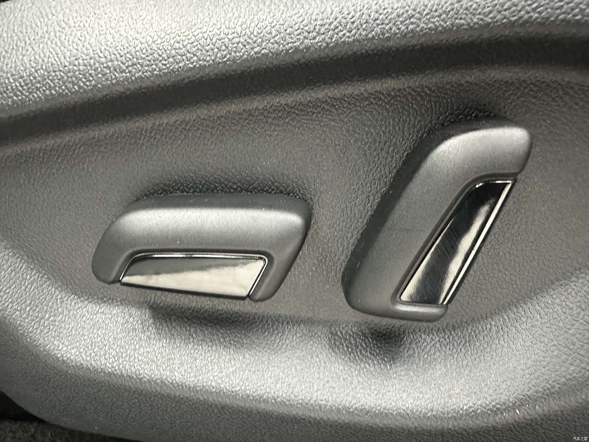 Volkswagen VS7, 2025 12