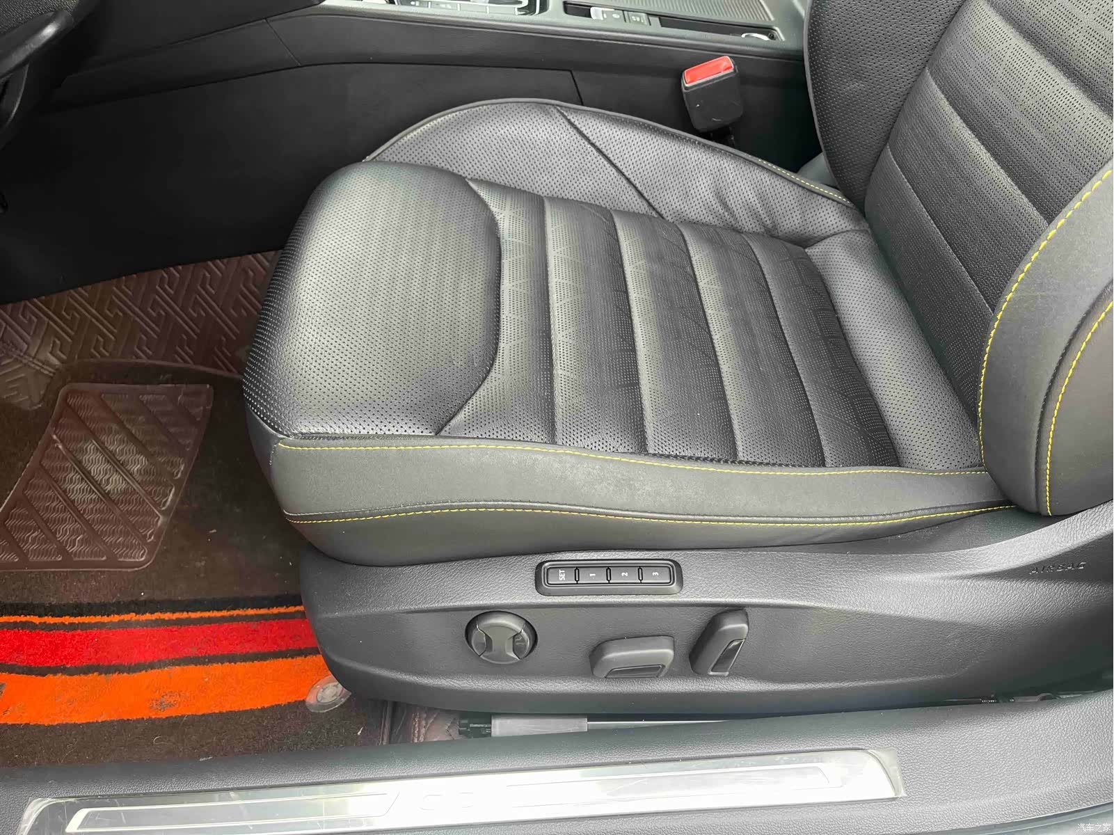 Volkswagen CC, 2022 9