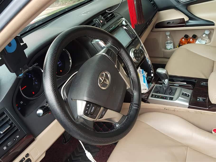 Toyota Reiz Toyota Reiz