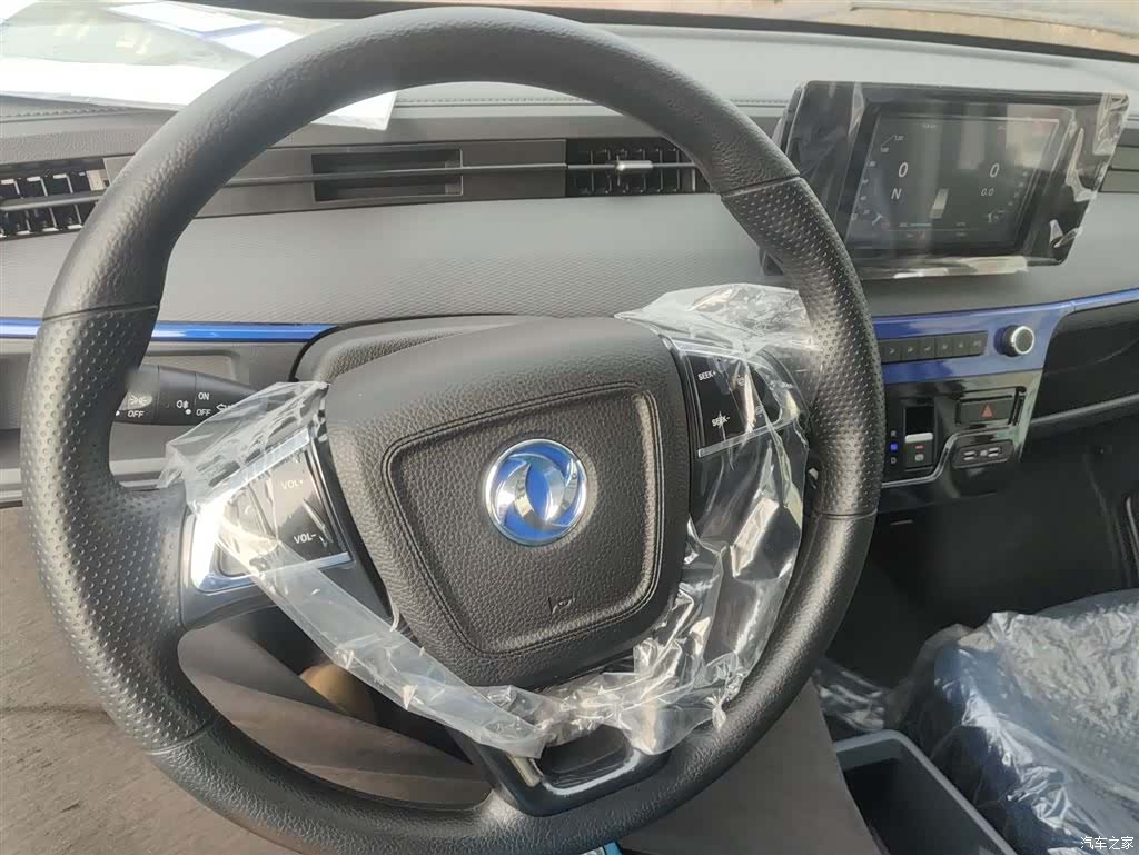 DongFeng EM27, 2025 11