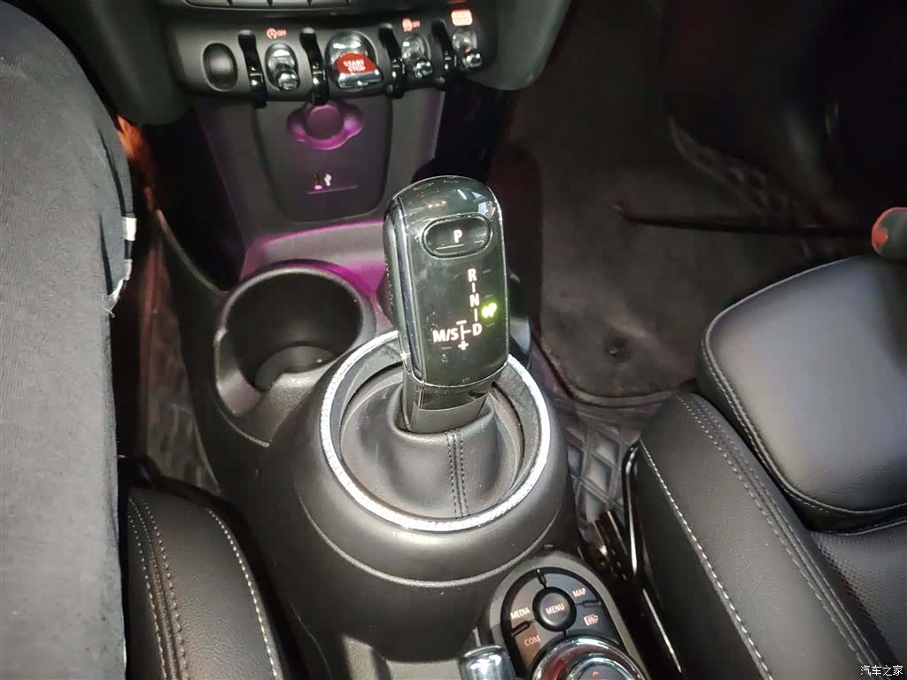 Mini Cooper, 2020 6
