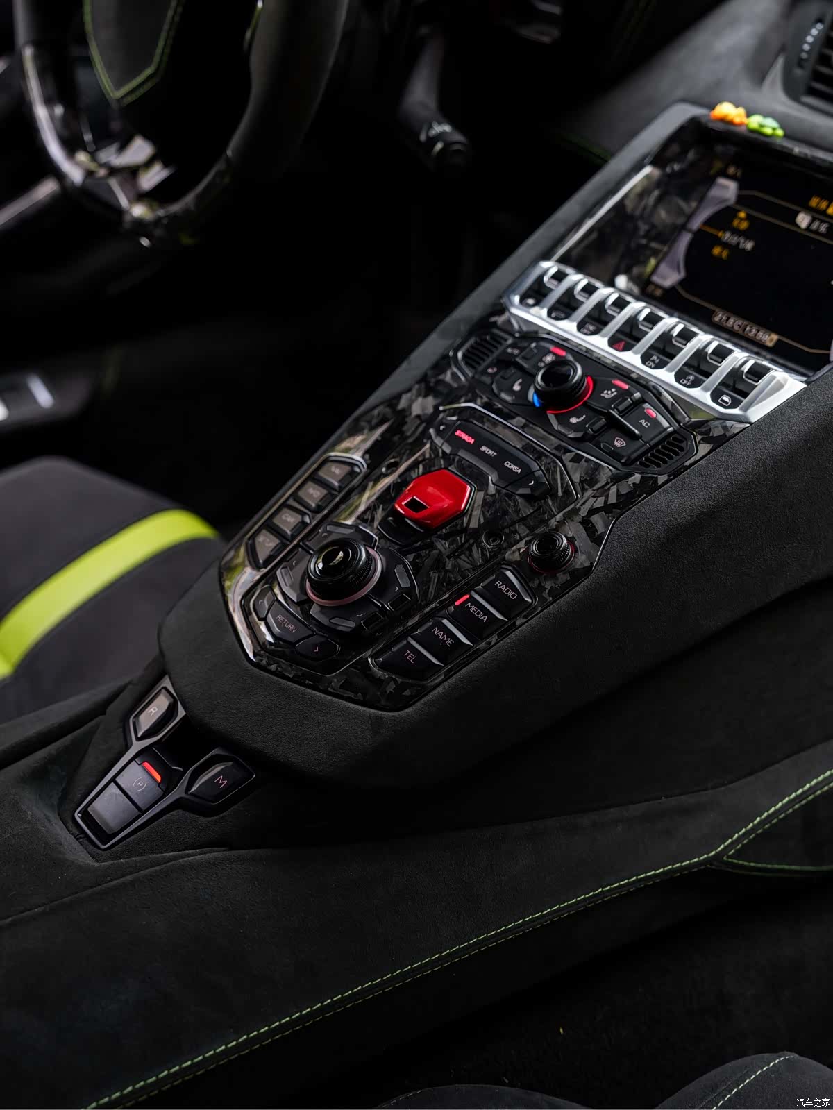 Lamborghini LP, 2014 22