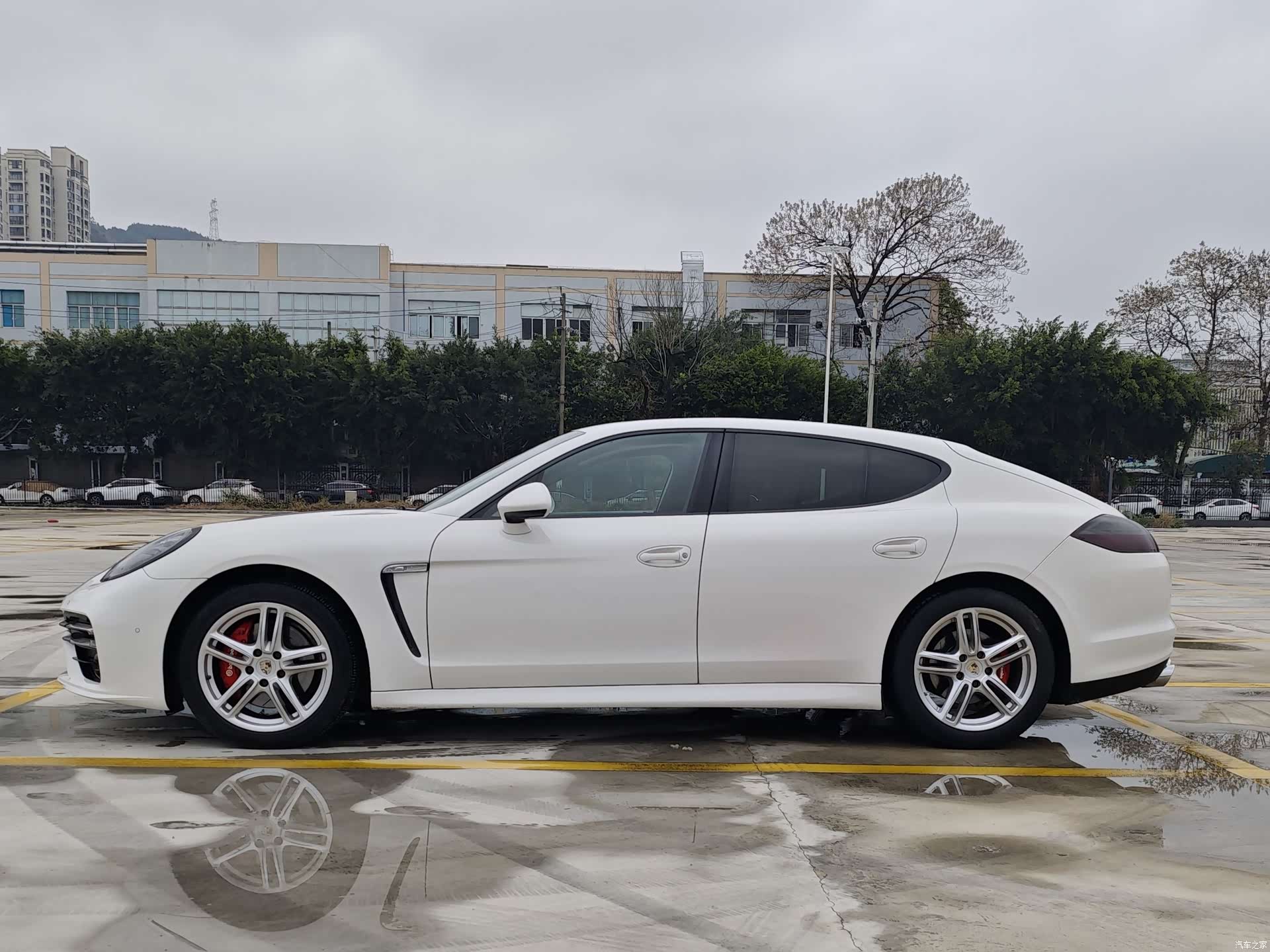 Porsche Panamera, 2011 2