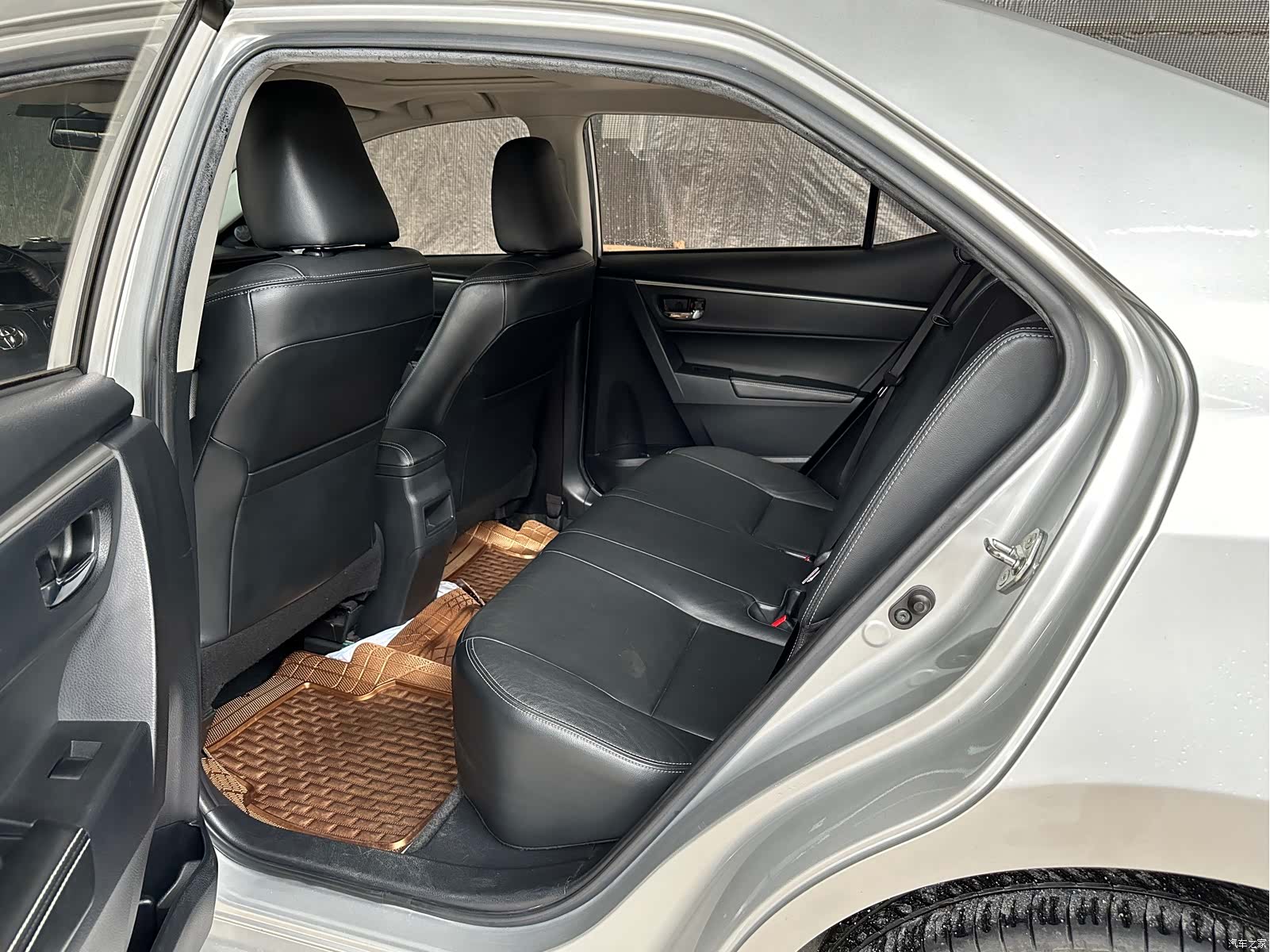 Toyota Corolla, 2014 6