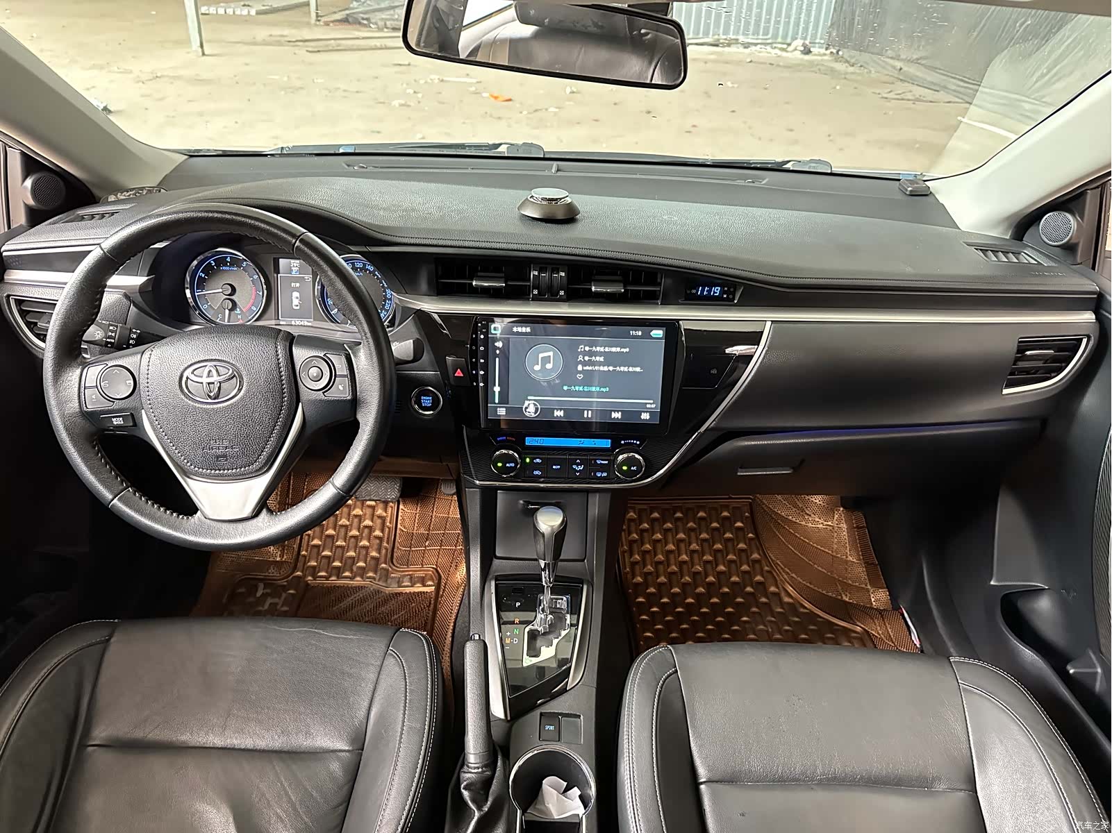 Toyota Corolla, 2014 11
