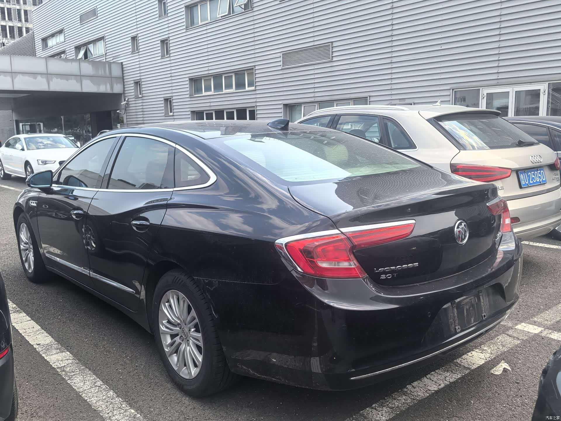 Buick LaCrosse, 2017 все фото
