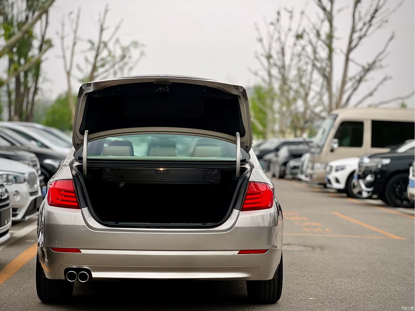 BMW 5 Series, 2012 6