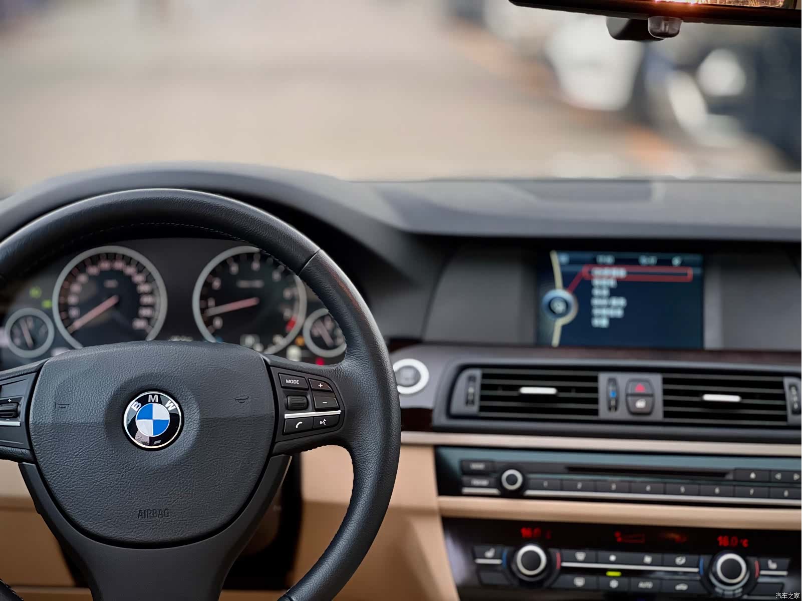 BMW 5 Series, 2012 12
