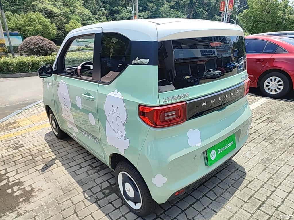 Wuling MINIEV, 2021 все фото