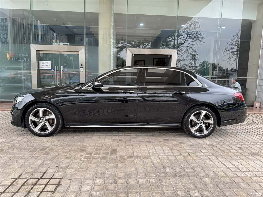 Mercedes-Benz E-Class, 2017 15