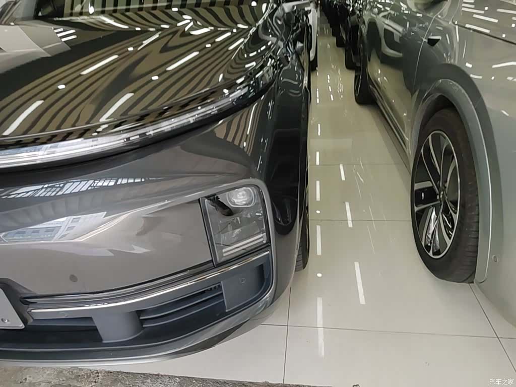 Li Auto L9, 2023 24