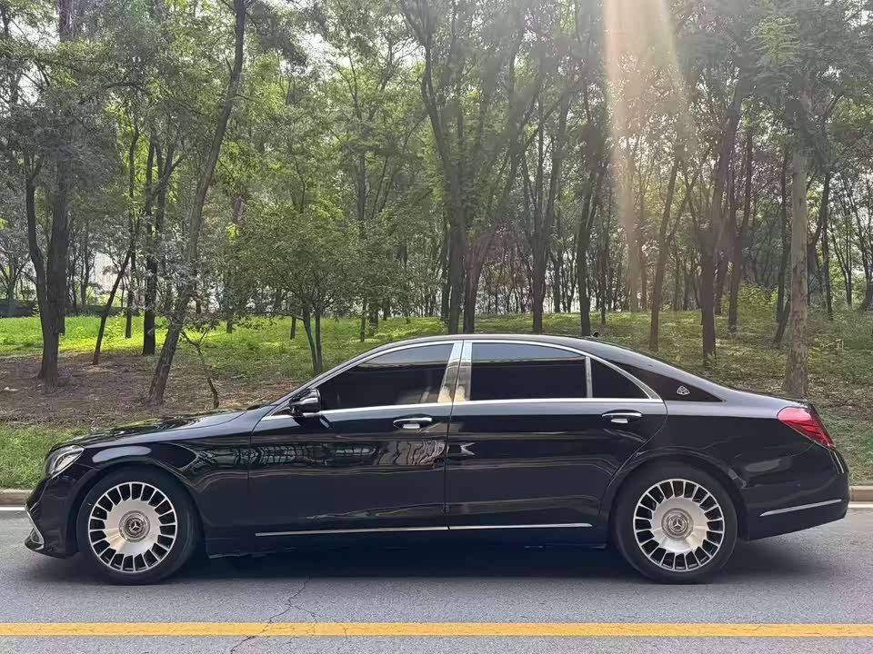 Mercedes-Benz S-class Mercedes-Benz S-class