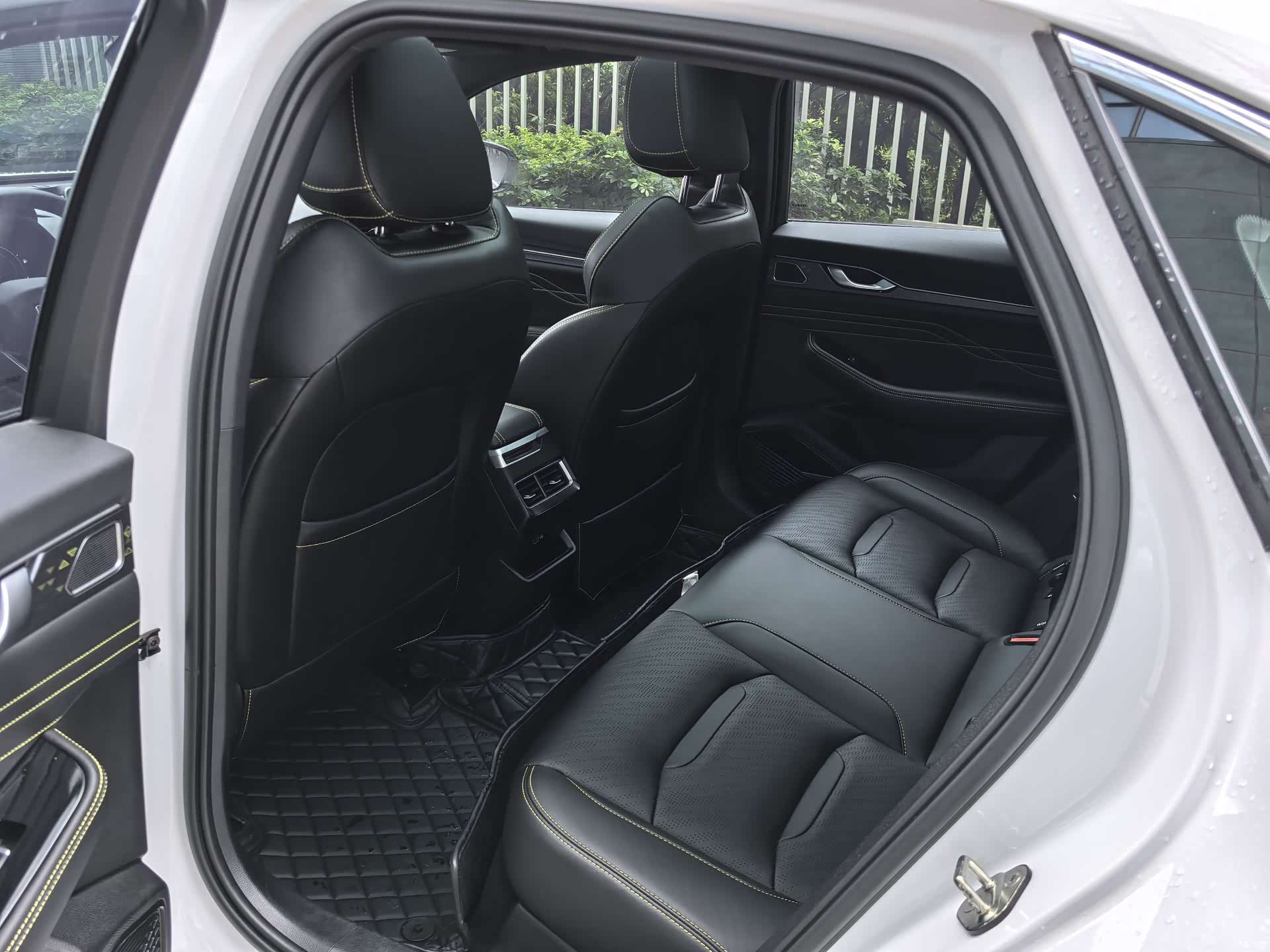 Geely Preface, 2023 12
