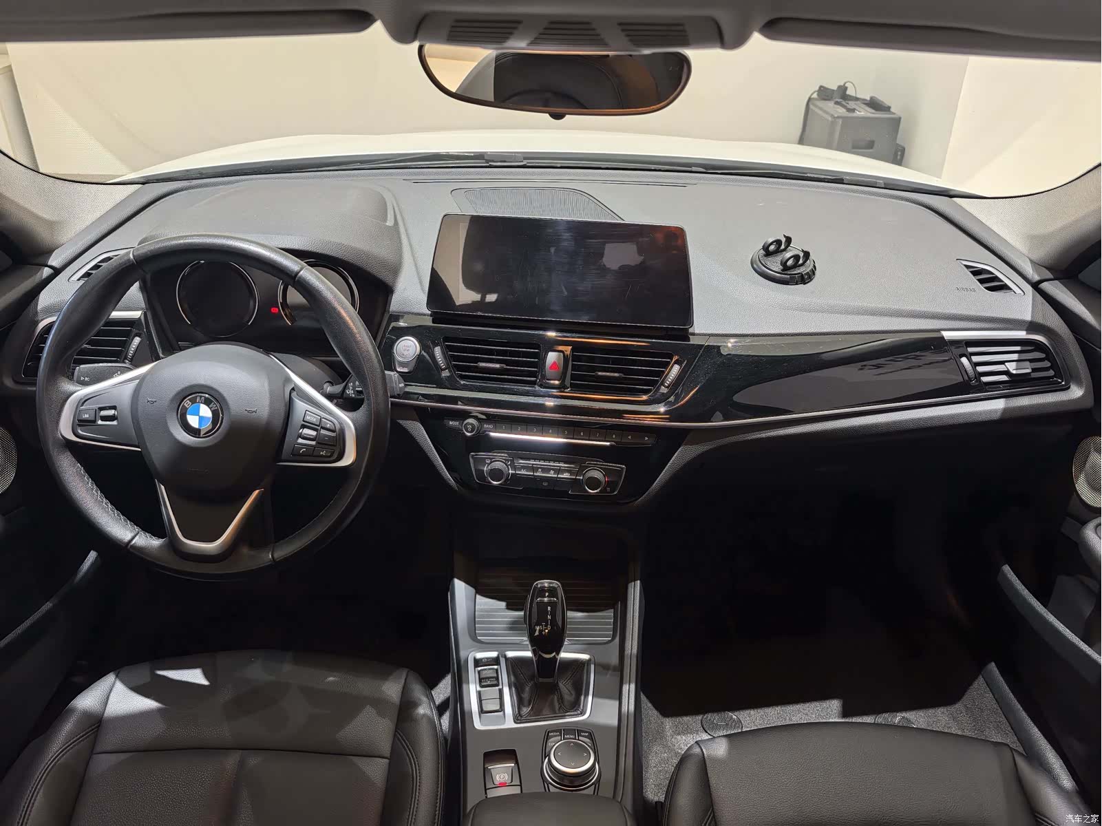 BMW 1 Series, 2023 12
