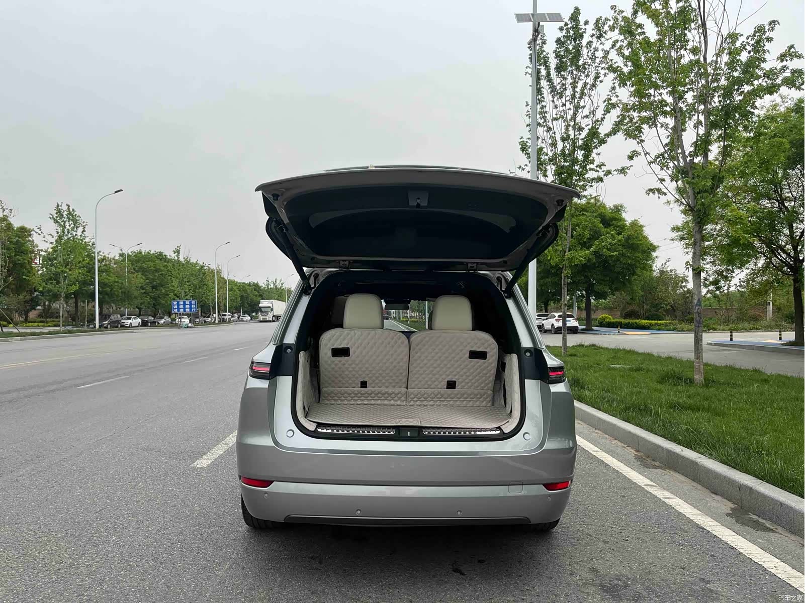 Li Auto L9, 2022 18