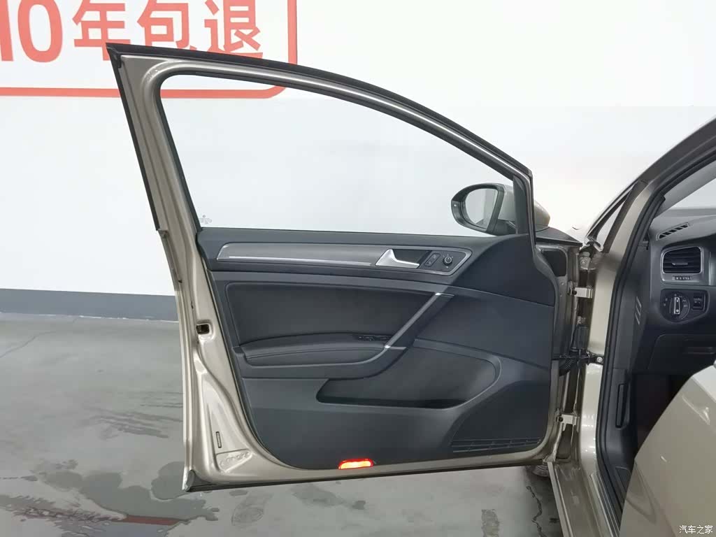 Volkswagen Golf, 2015 8